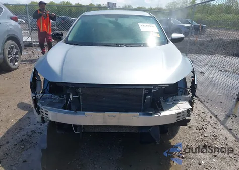 2018 Honda Civic Lx z USA, uszkodzony, nr VIN 19XFC2F58JE040755